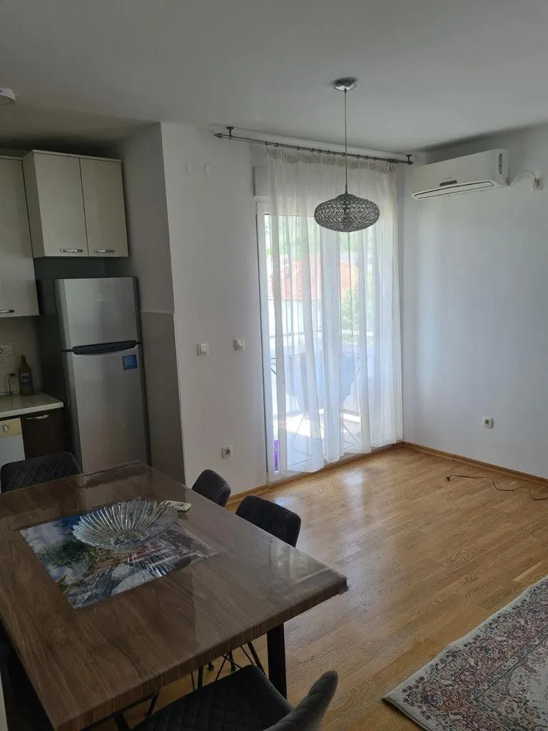 Rent, two bedroom apartment, 70m², Dalmatinska ulica, Podgorica