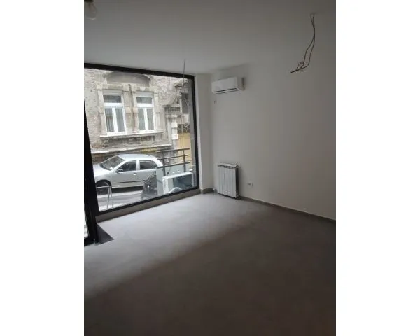 Izdavanje, poslovni prostor, 23m², Stari Grad, Beograd