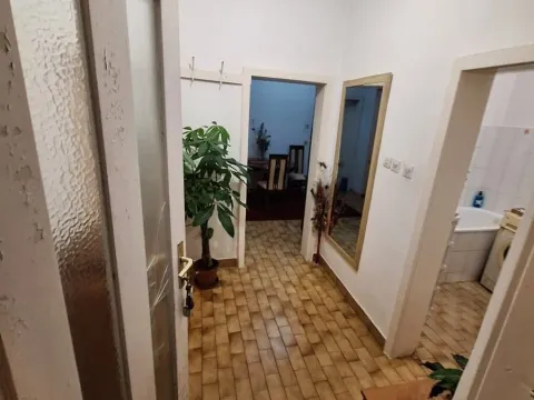 Sale, one bedroom apartment, 60m², Masline, Podgorica - image 11