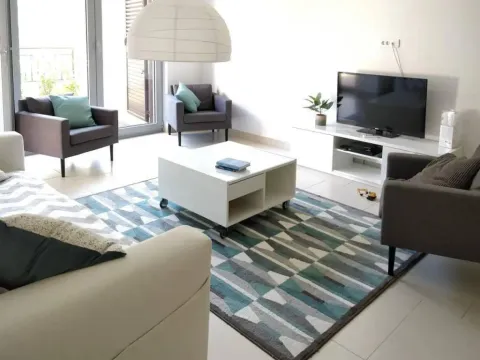 Sale, three bedroom apartment, 96m², Dobrota, Kotor - image 5