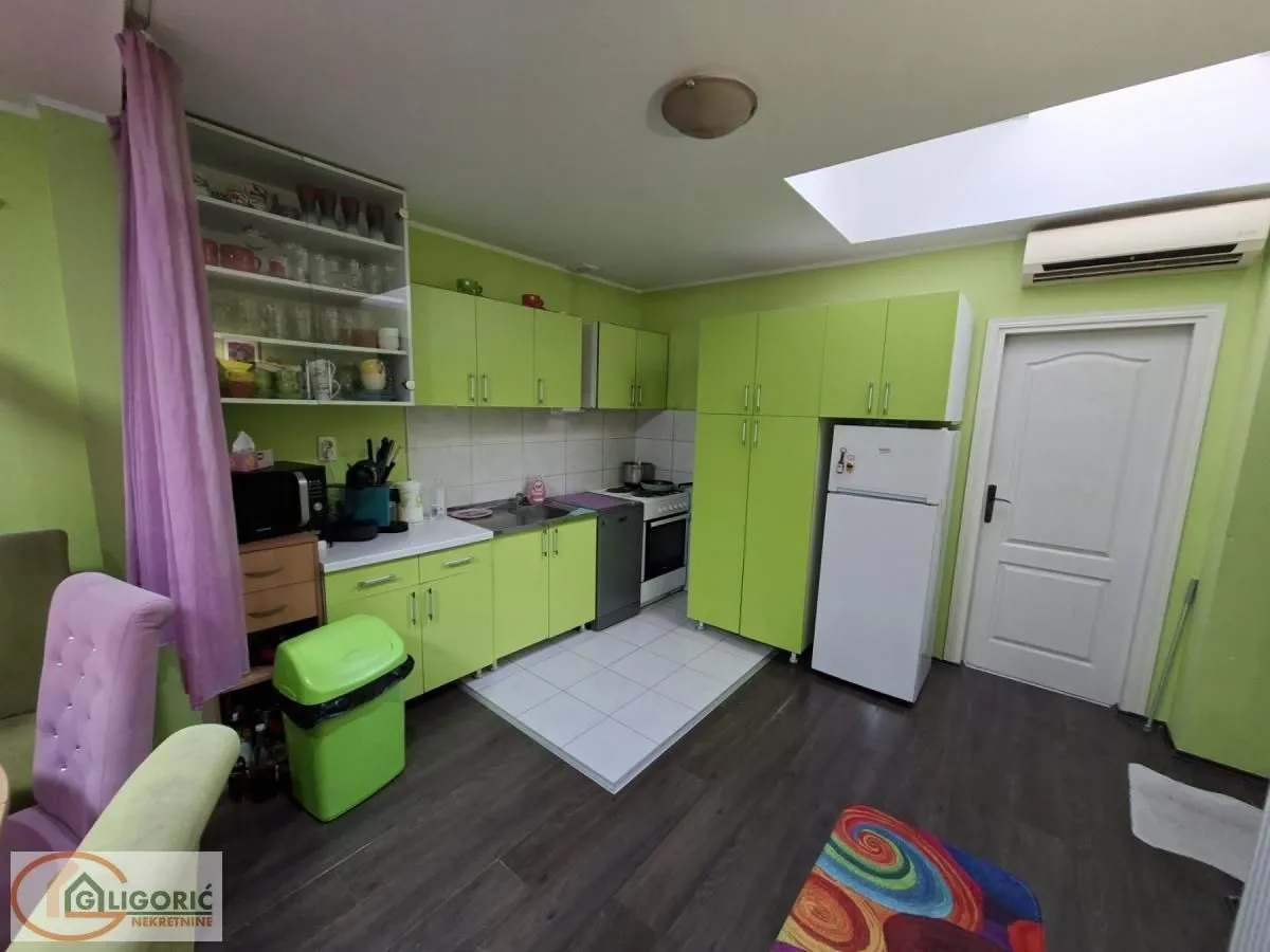 Prodaja, četvorosoban stan, 82m², Gornji Grad Margita, Pančevo