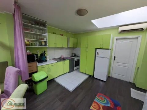 Prodaja, četvorosoban stan, 82m², Gornji Grad Margita, Pančevo - image 3