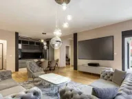 Prodaja, dvosoban stan, 84m², Bečići, Budva - image 1