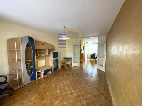 Stan in Zemun Sve Podlokacije