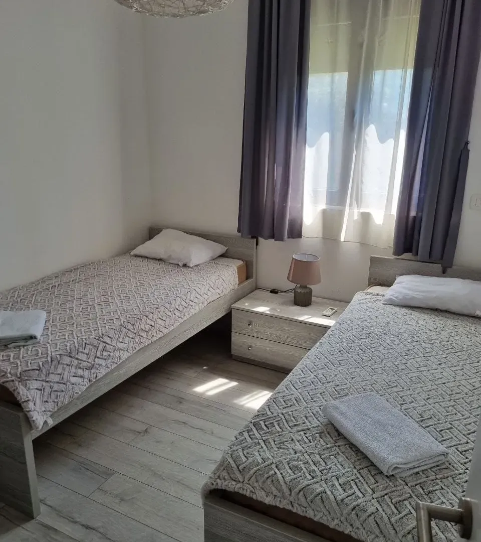 Sale, three bedroom apartment, 79m², Petrovac, Budva