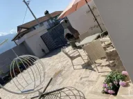 Izdavanje, garsonjera, 35m², Tivat, Crna Gora - image 8