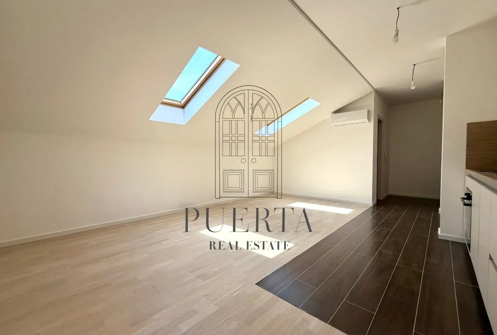 Prodaja, garsonjera, 45m², Tološi, Podgorica