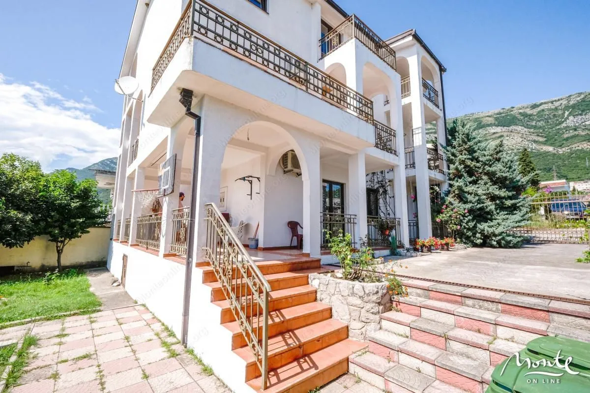 Sale, house, 410m², Sutomore, Bar
