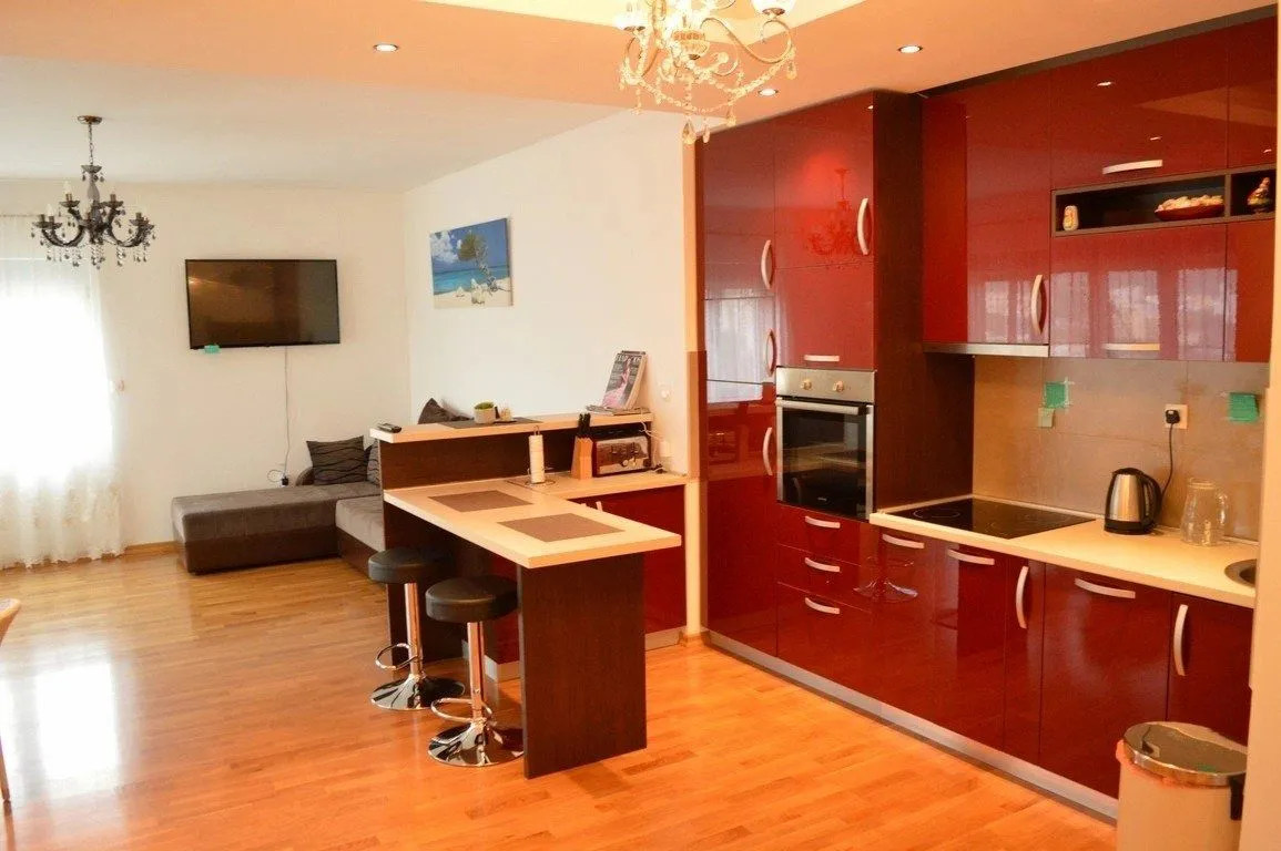 Sale, apartment, 75m², Rafailovići, Budva