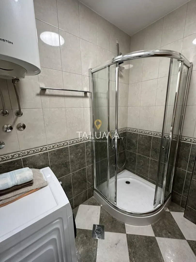 Rent, two bedroom apartment, 70m², Momišići, Podgorica