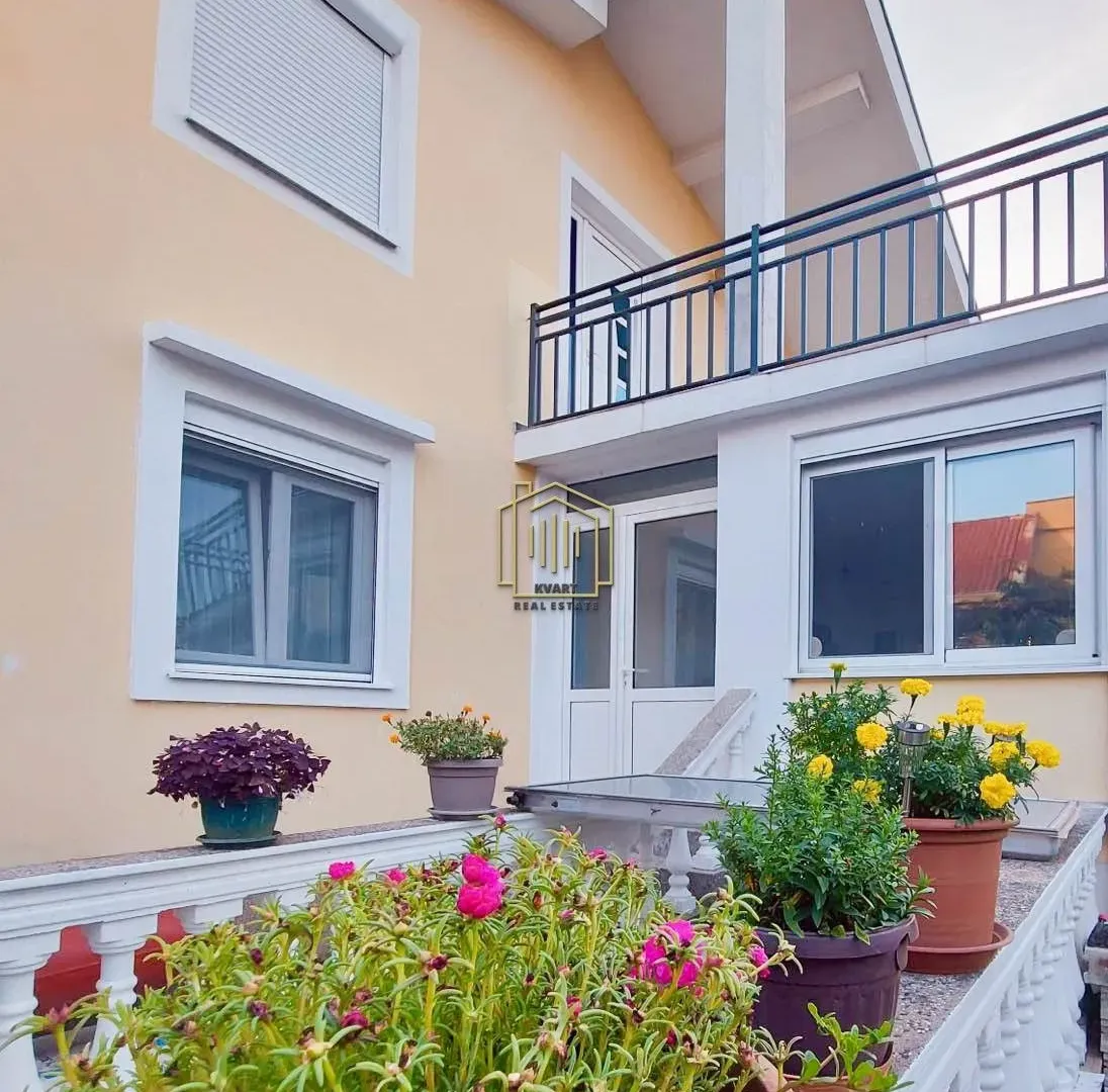 Rent, three bedroom apartment, 130m², Zabjelo, Podgorica