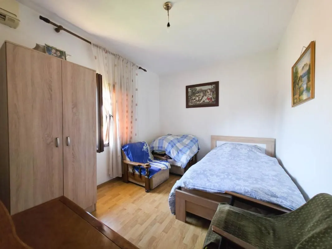Prodaja, kuća, 110m², Zagorič, Podgorica