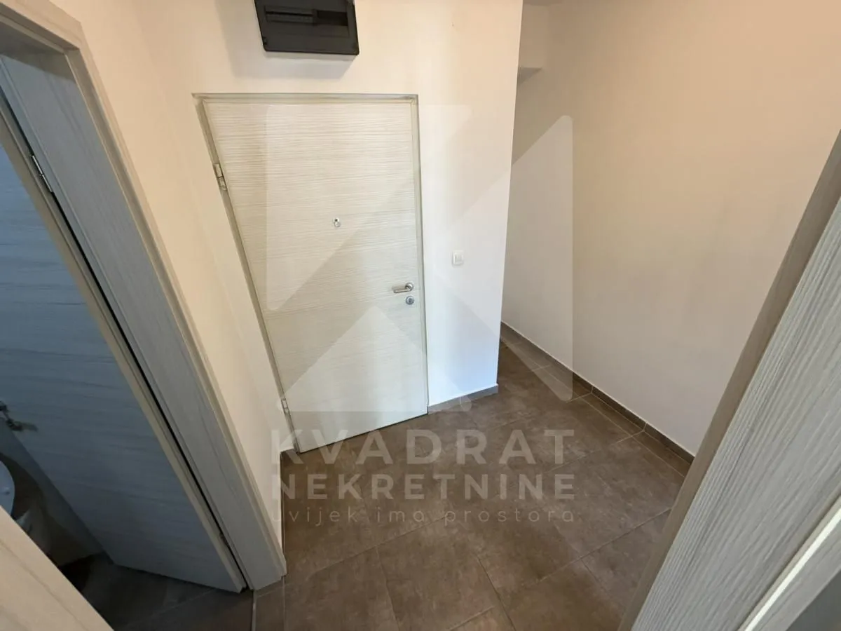 Prodaja, jednosoban stan, 56m², Ljubović, Podgorica