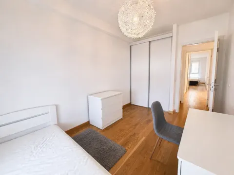 Izdavanje, četvorosoban stan, 90m², Fon (Fon - Bilećka), Voždovac Sve Podlokacije - image 10