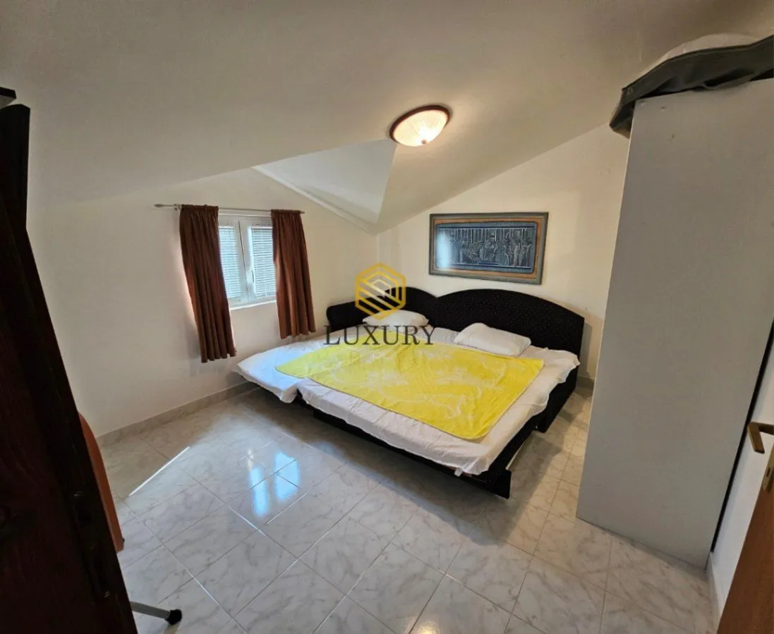 Rent, one bedroom apartment, 41m², Petrovac, Budva