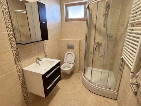 Sale, one bedroom apartment, 52m², Bečići, Budva - image 15