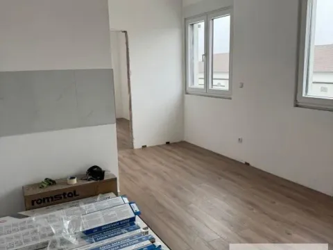 Sale, two bedroom apartment, 55m², Surčin, Beograd - image 10