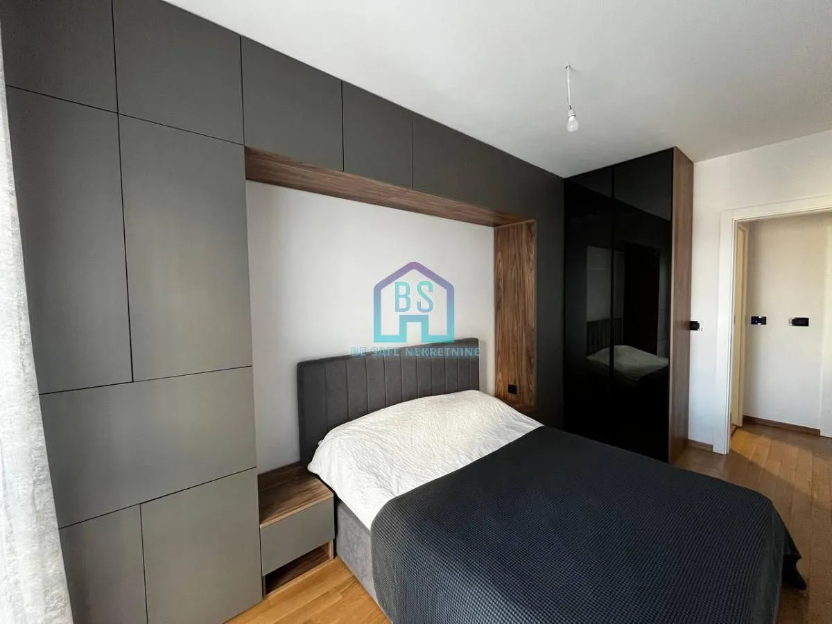Prodaja, trosoban stan, 67m², Sajmište, Novi Sad