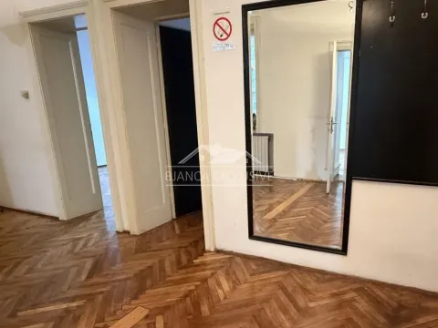 Sale, three bedroom apartment, 101m², Kosančićev Venac, Beograd - image 5
