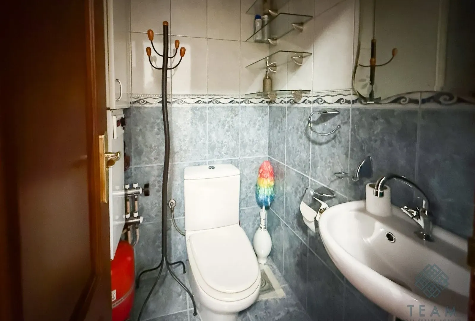 Izdavanje, trosoban stan, 100m², Gorica C, Podgorica