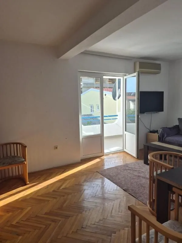 Sale, two bedroom apartment, 59m², Petrovac, Budva