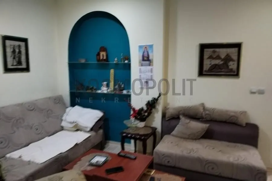 Prodaja, stan, 82m², Kneževac, Beograd
