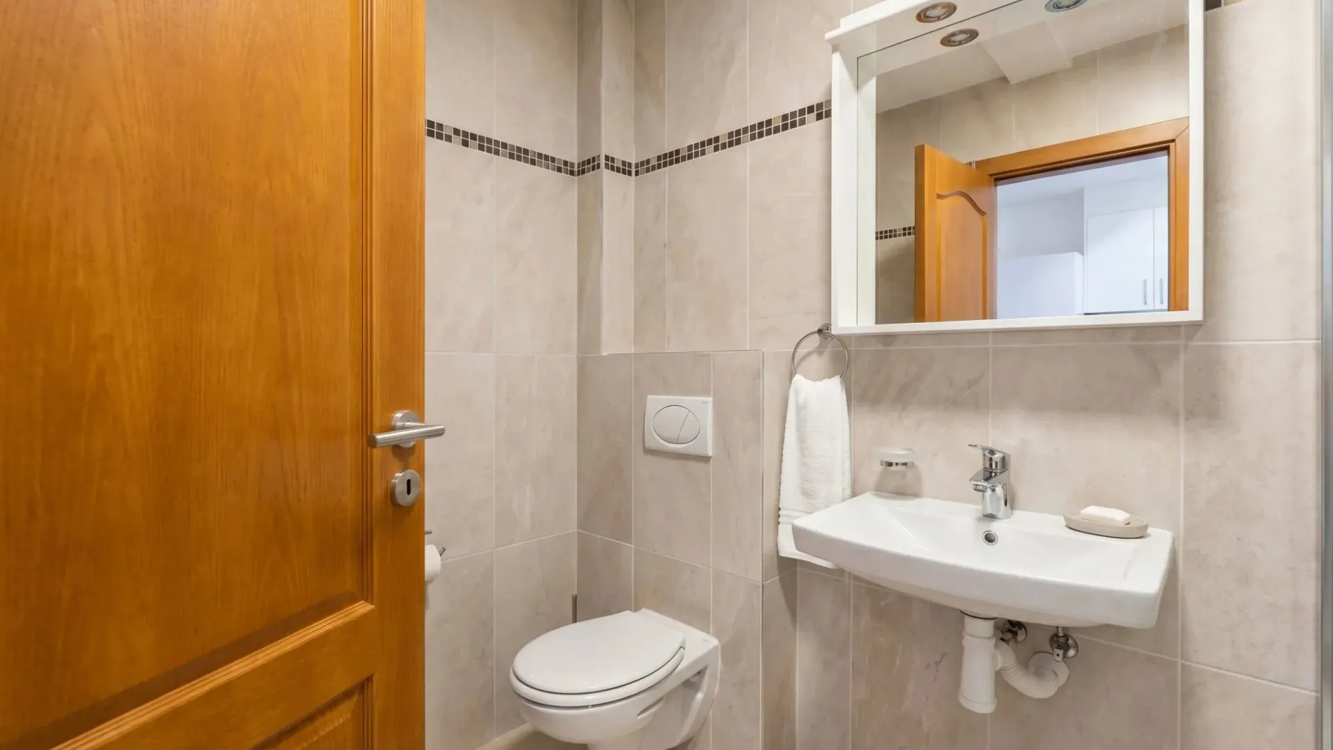 Prodaja, jednosoban stan, 53m², Centar, Herceg Novi