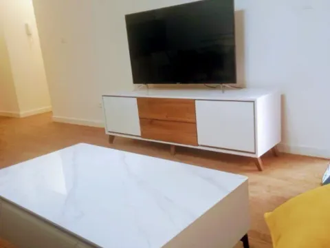 Izdavanje, jednosoban stan, 46m², Stari Aerodrom, Podgorica - image 9