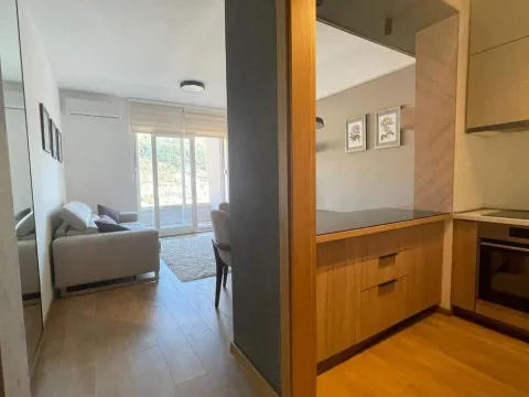 Sale, two bedroom apartment, 58m², Budva, Crna Gora - image 16