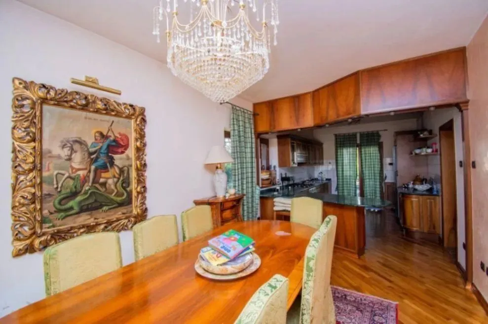 Sale, house, 800m², Podgorica, Crna Gora