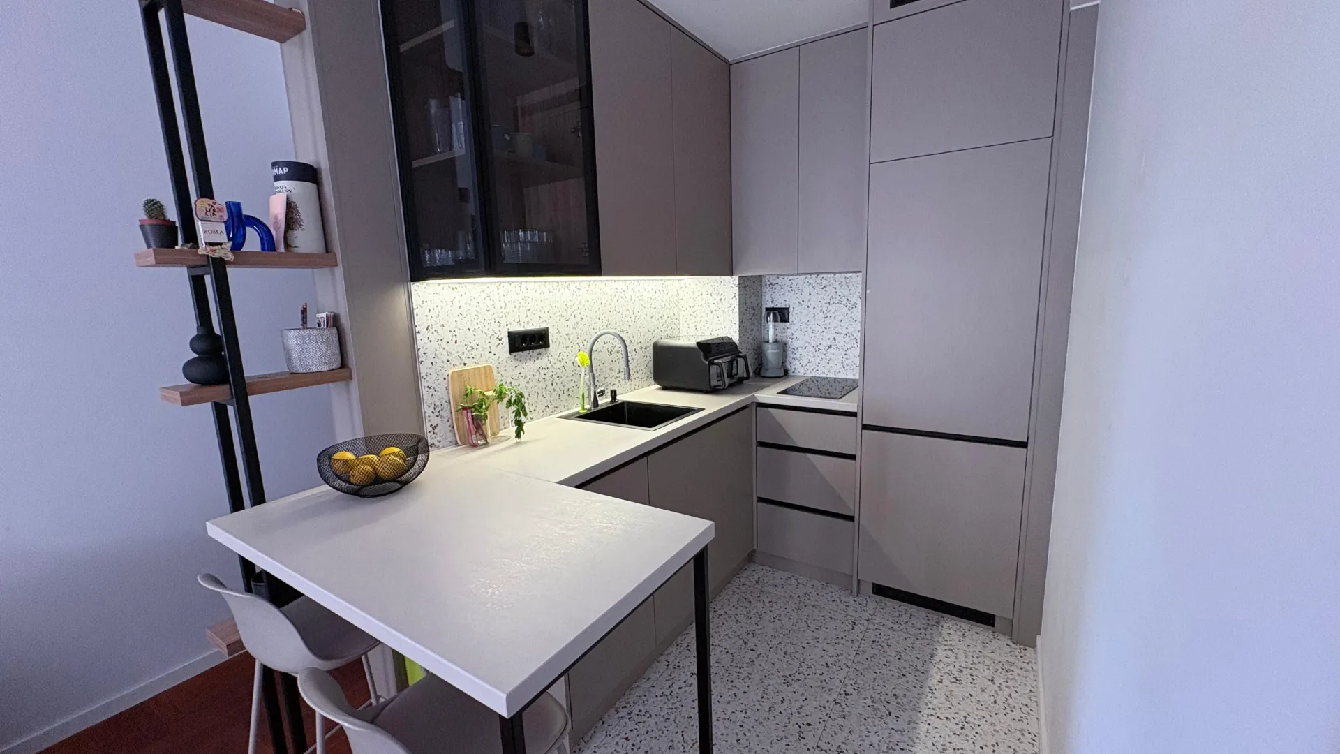 Rent, one bedroom apartment, 37m², Preko Morače, Podgorica