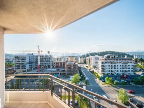 Izdavanje, trosoban stan, 103m², Zabjelo, Podgorica - image 14