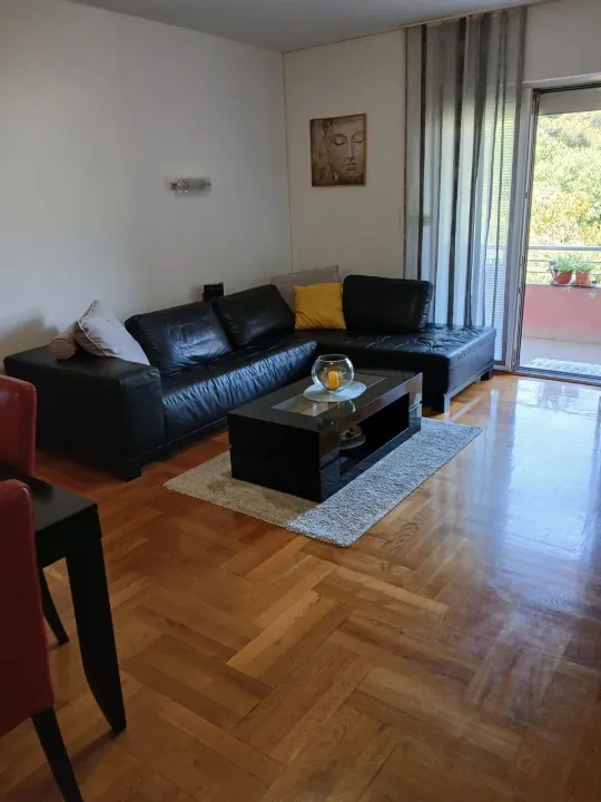 Rent, two bedroom apartment, 100m², Bonići, Tivat