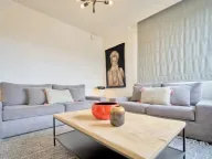 Izdavanje, trosoban stan, 85m², Savski Venac, Beograd - image 4