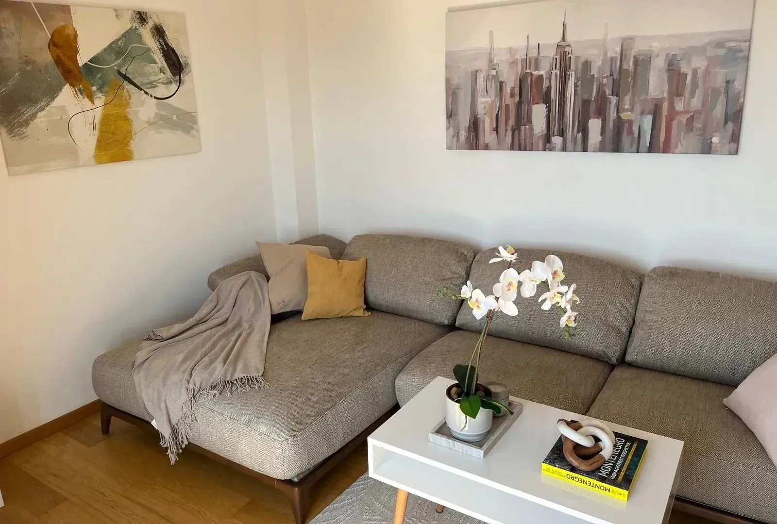 Sale, three bedroom apartment, 99m², Kalimanj, Tivat