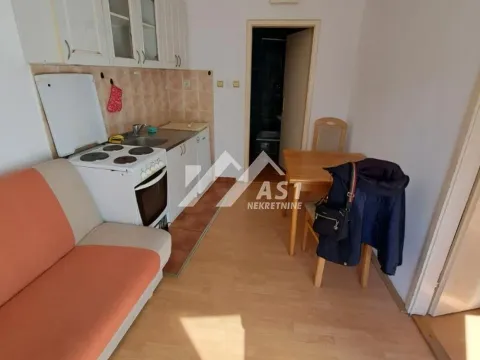 Izdavanje, jednosoban stan, 26m², Novi Sad Sve Podlokacije, Novi Sad - image 3