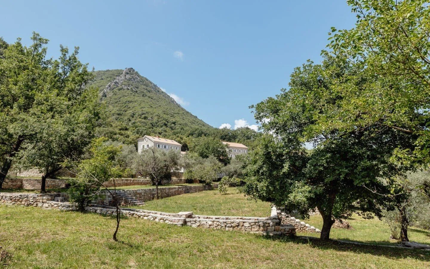 Sale, house, 800m², Prčanj, Kotor