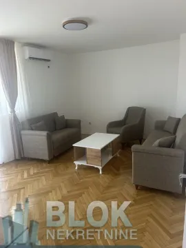 Izdavanje, dvosoban stan, 70m², Gintaš, Podgorica - image 3