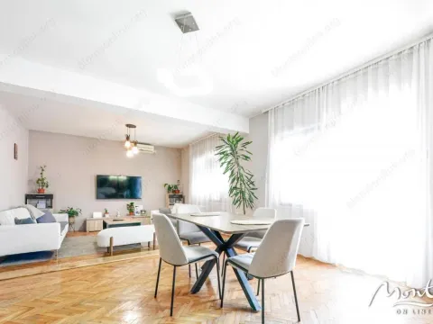 Prodaja, kuća, 525m², Centar, Tivat - image 13