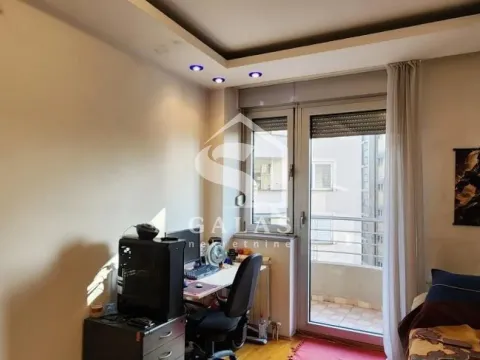 Sale, three bedroom apartment, 80m², Karadjordjevac, Leskovac - image 8