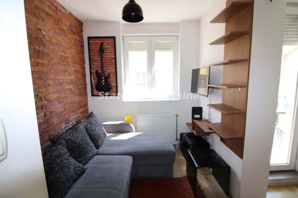 Prodaja, jednosoban stan, 33m², Sajmište, Novi Sad