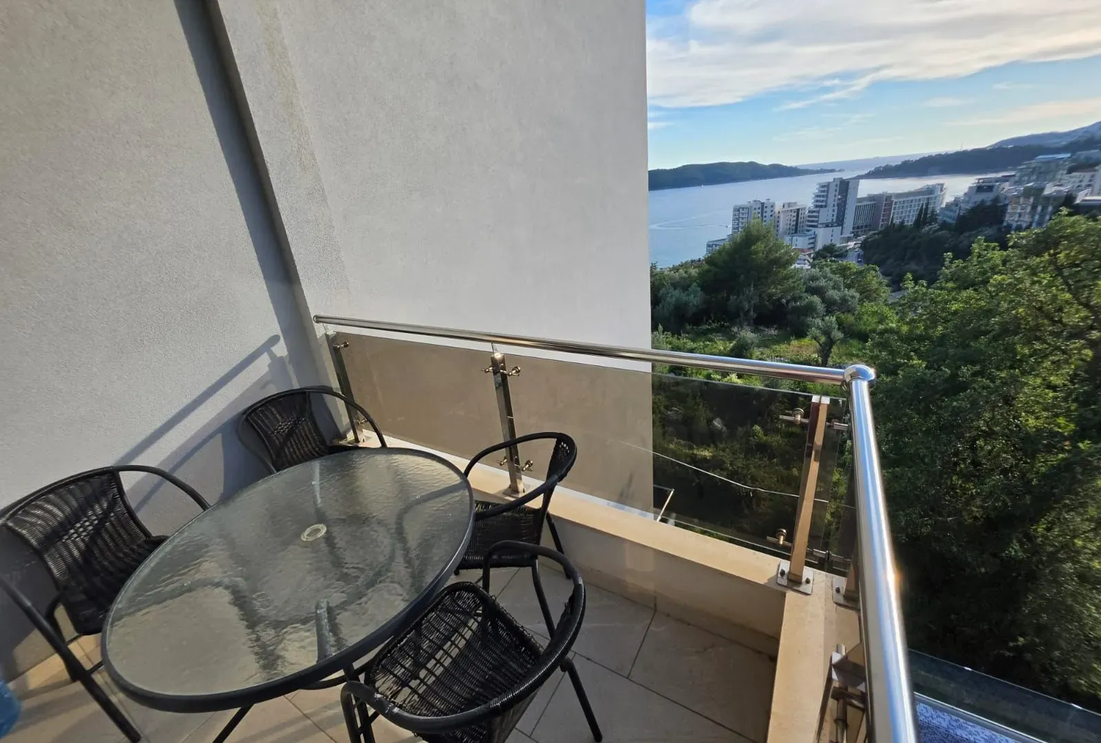 Sale, one bedroom apartment, 53m², Rafailovići, Budva