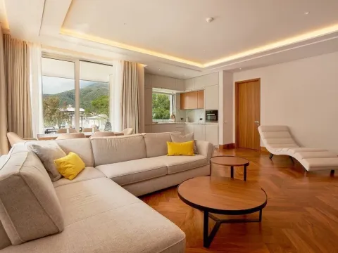 Prodaja, dvosoban stan, 156m², Porto Montenegro, Tivat - image 9