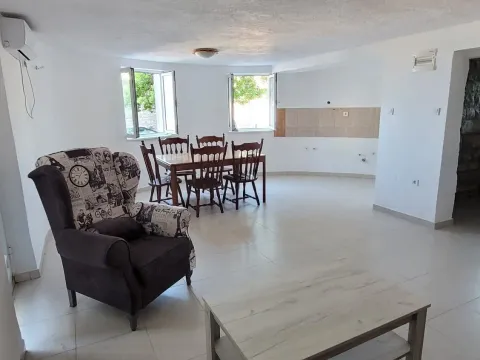 Prodaja, kuća, 150m², Budva, Crna Gora - image 3