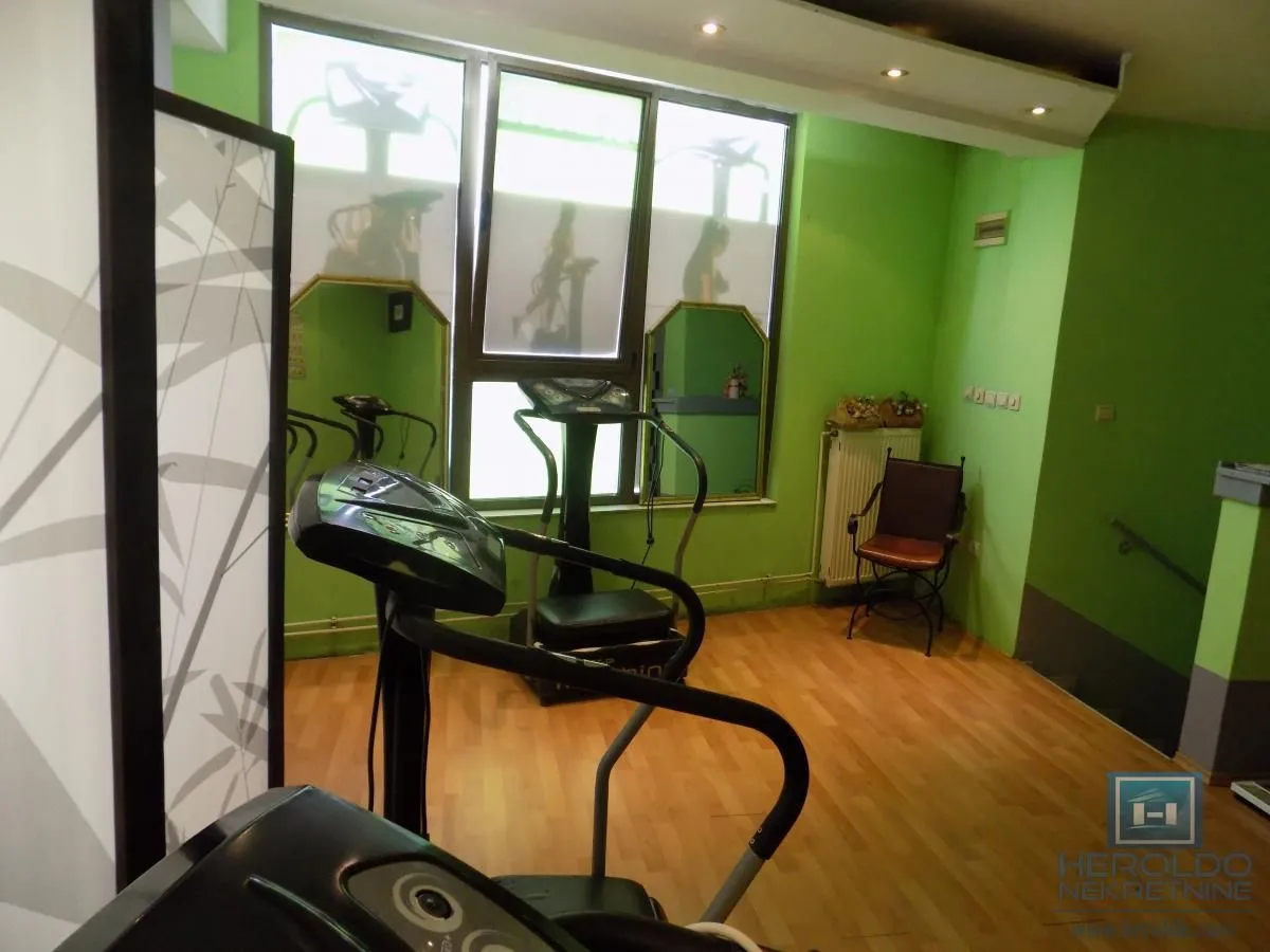Sale, office space, 84m², Centar, Paraćin