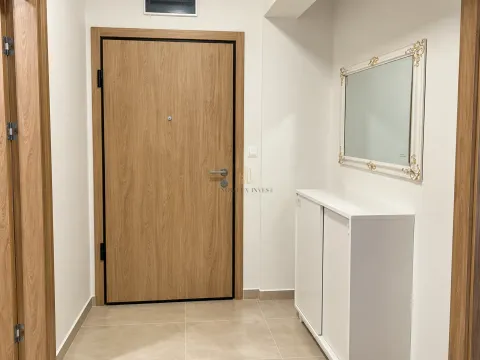 Izdavanje, jednosoban stan, 53m², Central Point, Podgorica - image 4