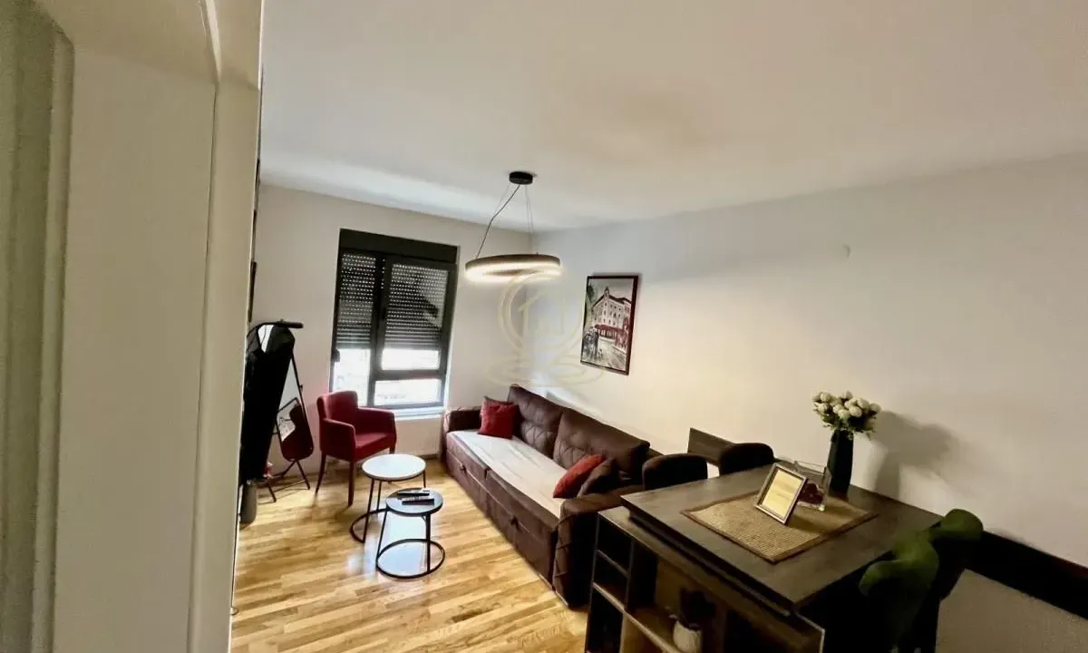 Rent, three bedroom apartment, 90m², Medijana, Niš