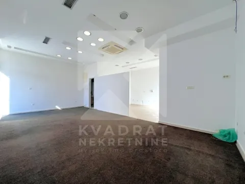 Izdavanje, poslovni prostor, 52m², Zabjelo, Podgorica - image 3