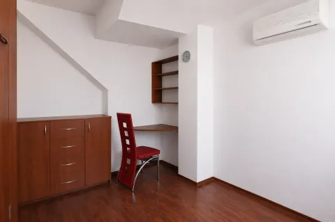 Prodaja, trosoban stan, 66m², Centar, Podgorica - image 4