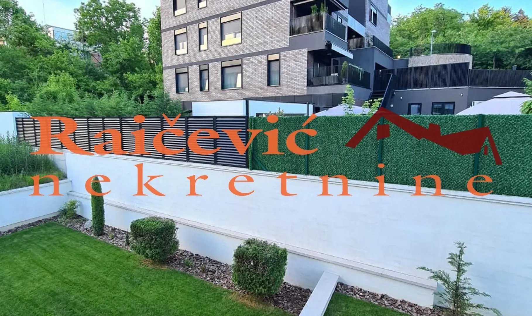 Prodaja, četvorosoban stan, 180m², Savski Venac, Beograd
